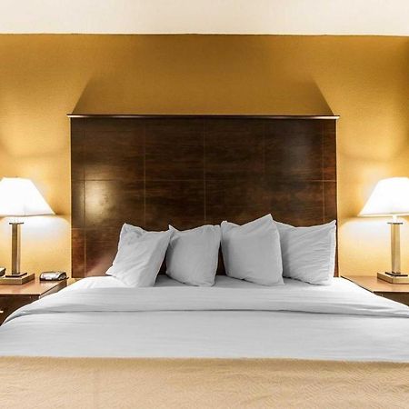 Bremen Quality Inn & Suites מראה חיצוני תמונה